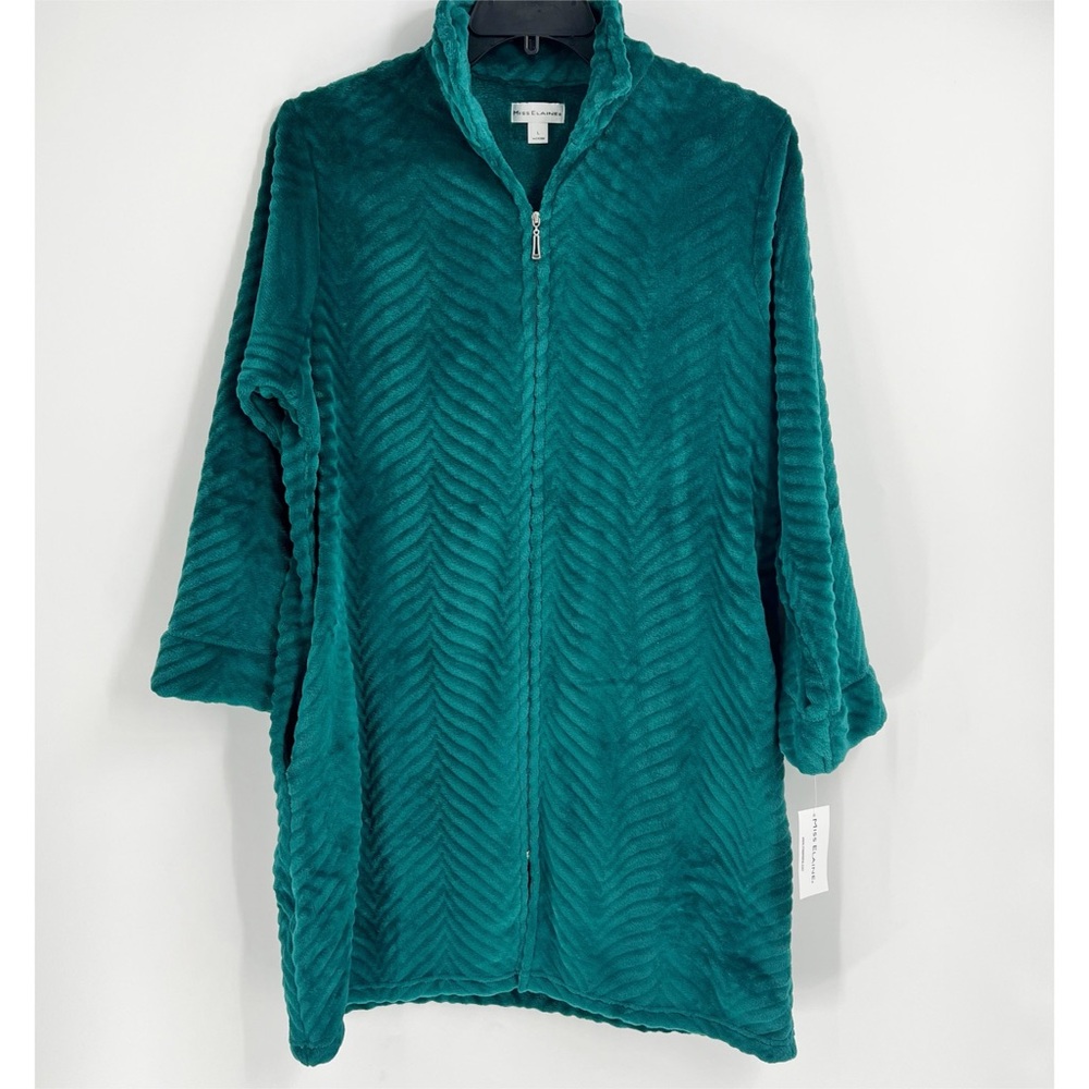 Miss Elaine Fleece Robe - Picture 3 of 5